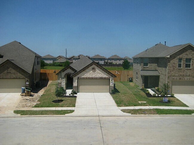 Building Photo - 3610 Goldleaf Trail Dr
