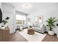 Building Photo - 2318 Jefferson St NE