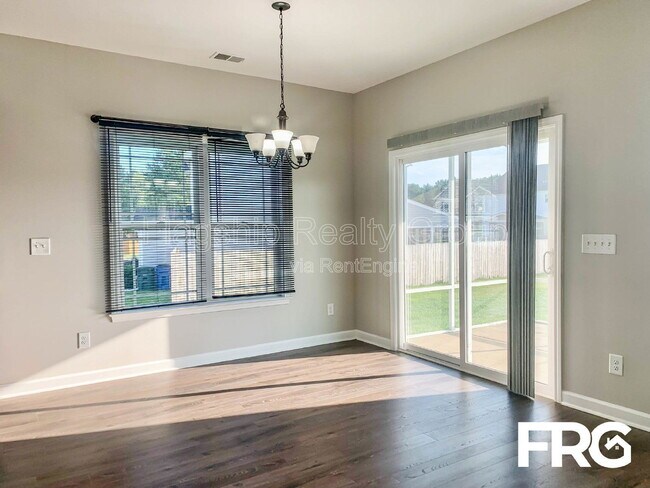 Building Photo - 230 Planters Ridge Dr