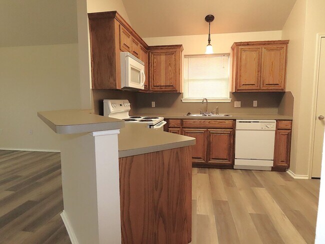 Building Photo - Beautiful 3 Bedroom, 2 Bath Home in Flint!