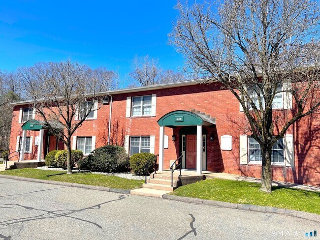 Building Photo - 543 N Main St