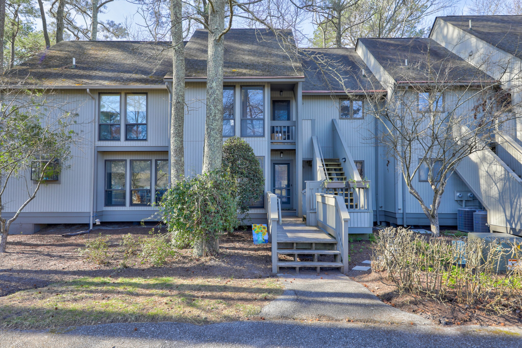 Building Photo - 39633 Round Robin Way