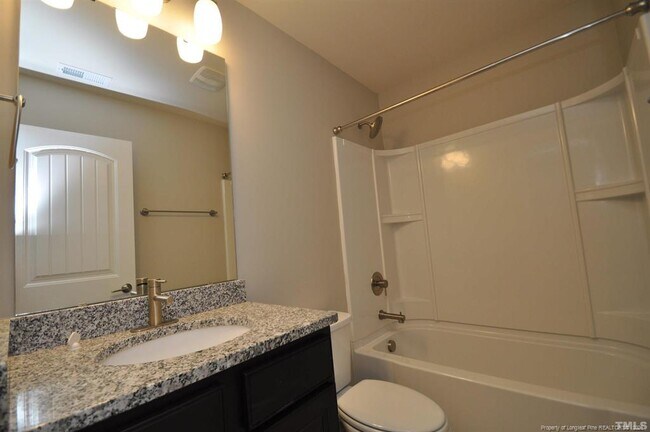 Building Photo - 209 Brier Crossings Loop