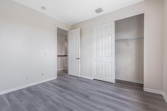 Building Photo - 102 Ibisca Terrace