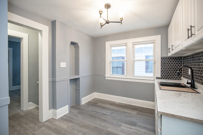 Building Photo - 10315 Gay Ave