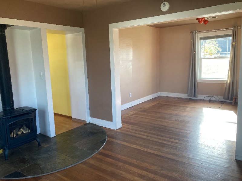 Building Photo - 1835 Albee St