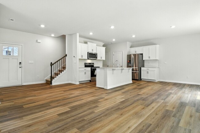 Building Photo - Beautiful New Construction 4 Bed 2.5 Bath ...