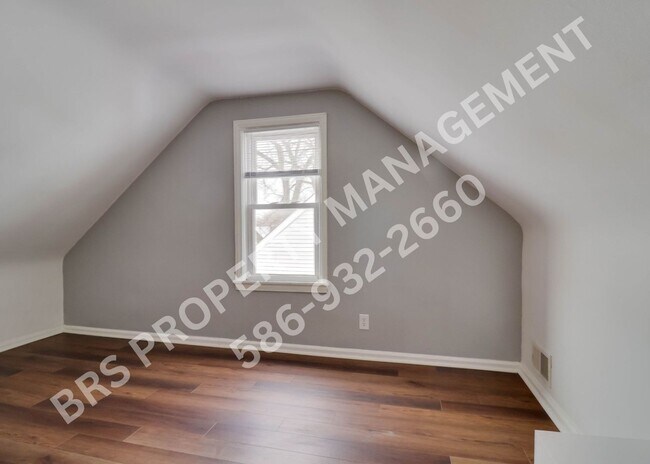 Building Photo - Welcome Home!