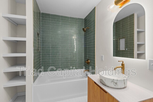 Building Photo - 432 Wiley Ave