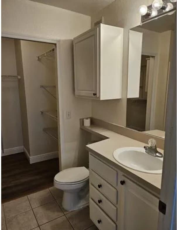 Building Photo - 2638 Legacy Villas Dr