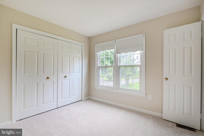 Building Photo - 3180 Rivanna Ct