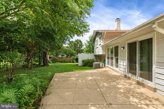 Building Photo - 8341 Carnegie Dr