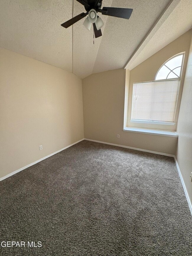Building Photo - 12625 Tierra Tigre Ave