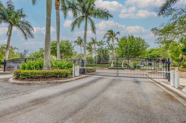 Building Photo - 5052 Palmbrooke Cir