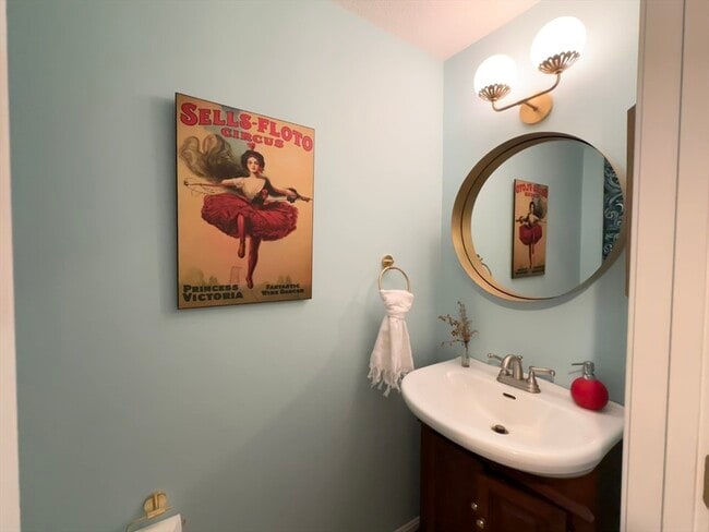 Building Photo - 55 West St