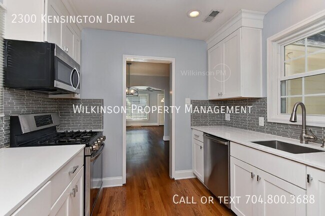 Building Photo - 2300 Kensington Dr