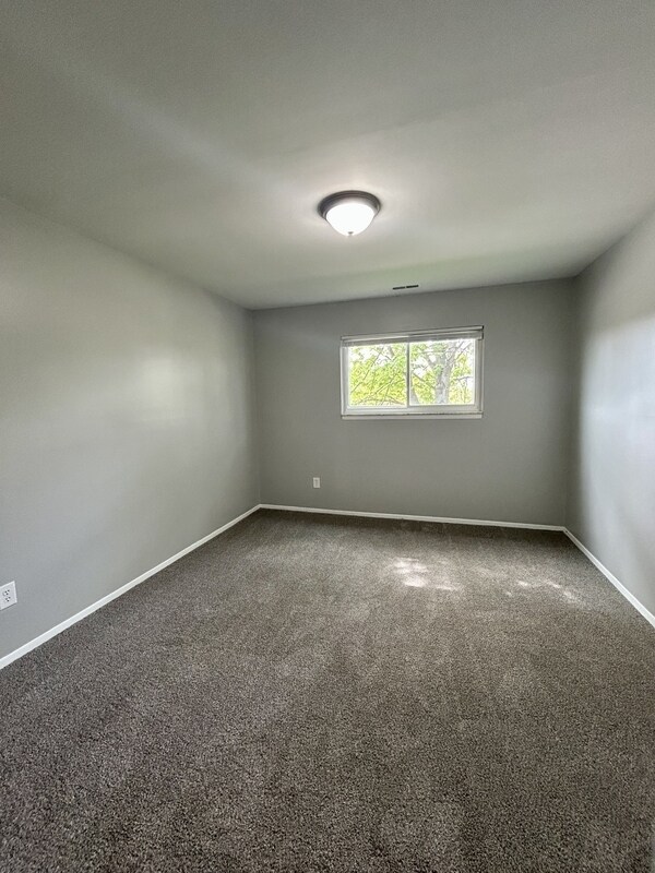 Building Photo - 4269 Quarry Rd