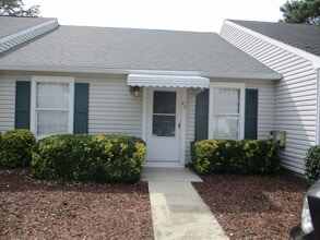Building Photo - 22 Innisbrook Dr