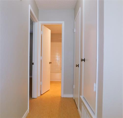 Building Photo - 219 Wildfire Dr