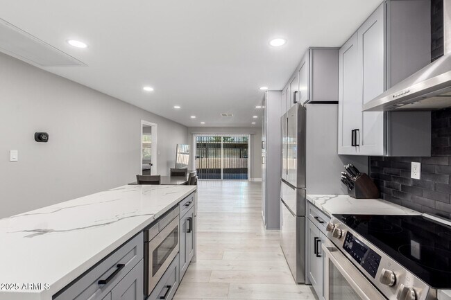 Building Photo - 4354 N 82nd St