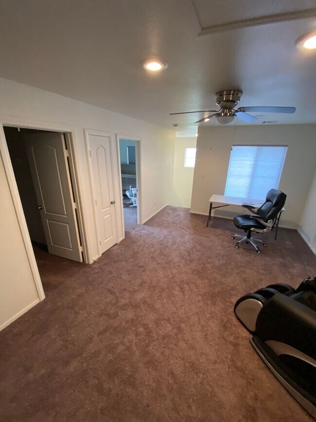 Building Photo - *COMING SOON* LAS VEGAS TWO STORY HOME WITH  4 BEDROOMS!!