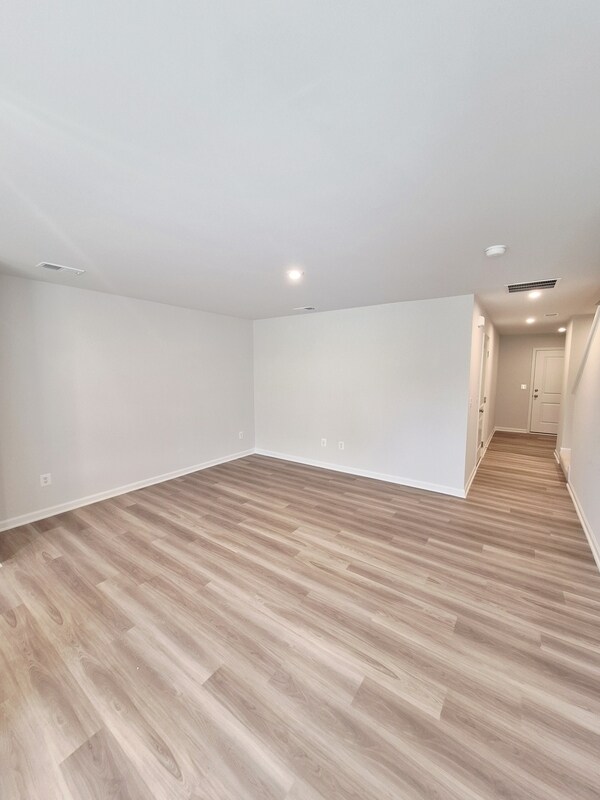 Building Photo - 50 Grayson Village Dr