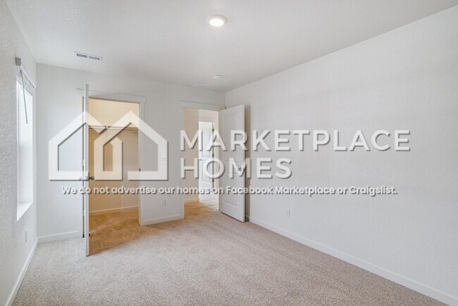 Building Photo - 127 N 66th Ave