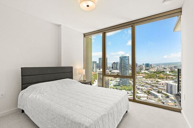 Building Photo - Furnished 1 bed / 1 bath / 1 parking at Sk...