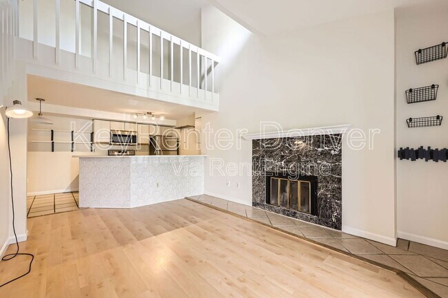 Building Photo - 20 S Boulder Cir