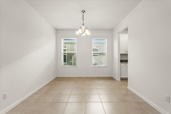 Building Photo - 3925 Green Sabal Dr