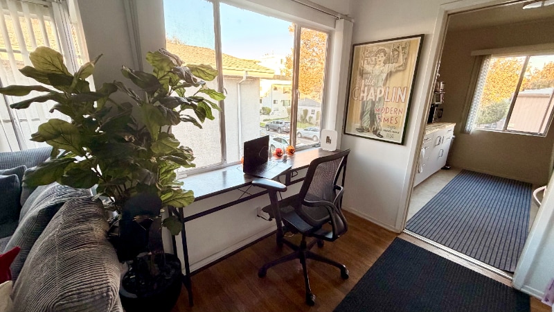 Building Photo - 1135 Glenville Dr