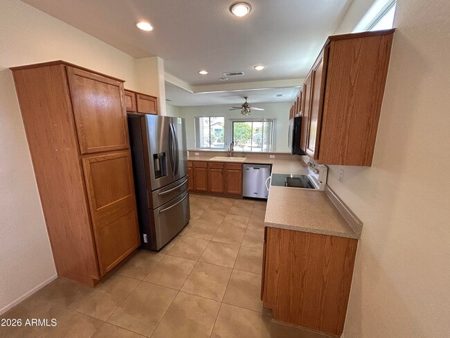 Building Photo - 18651 N Salerno Ct