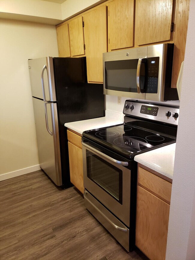Building Photo - Watermarke Apartments - 1 bedroom