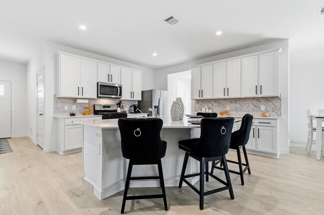 Building Photo - 31714 Melkridge Rd