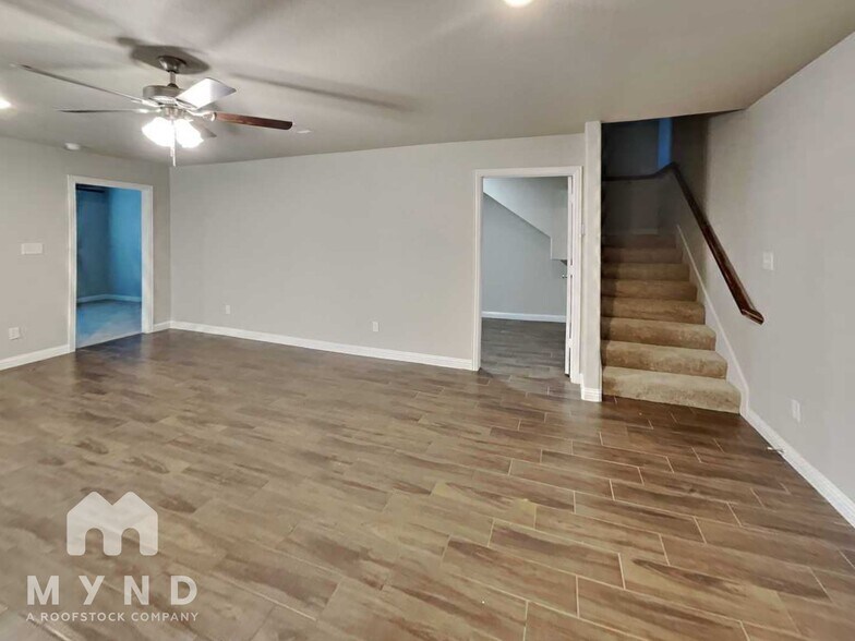 Building Photo - 741 Rolling Terrace Cir