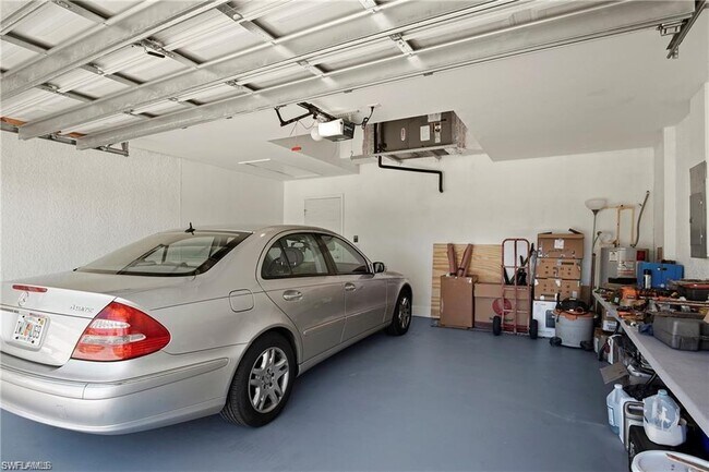 Building Photo - 2931 NW 9th Terrace