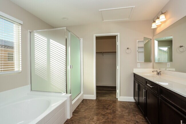 Building Photo - 10811 Cather Ave