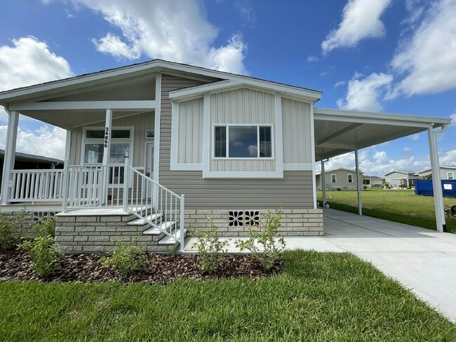 Primary Photo - 34866 Silver King Dr