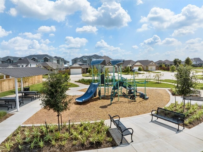 Building Photo - 2407 Foster Hl Rd