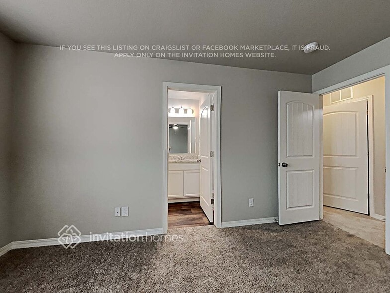 Building Photo - 10976 Quercia Cir