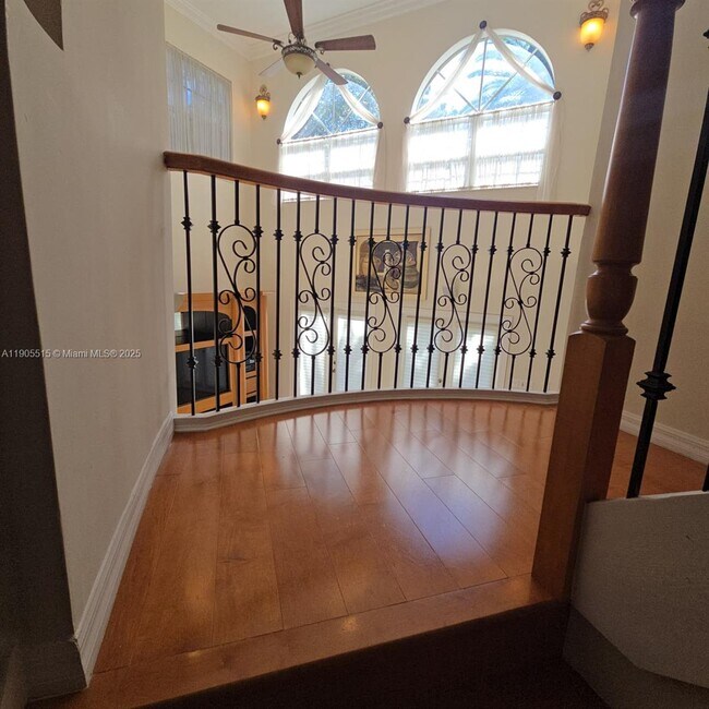 Building Photo - 2136 NW 4th St