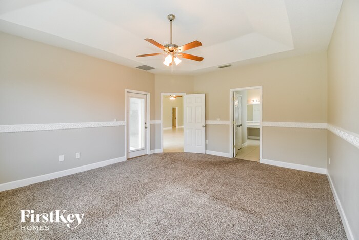 Building Photo - 2305 Yellow Jasmine Ln