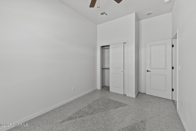 Building Photo - 3676 Springhaven Lp