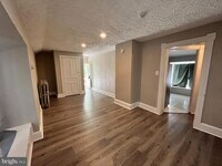 Building Photo - 14 Tansboro Rd