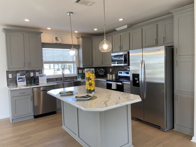 Building Photo - 7300 20th St