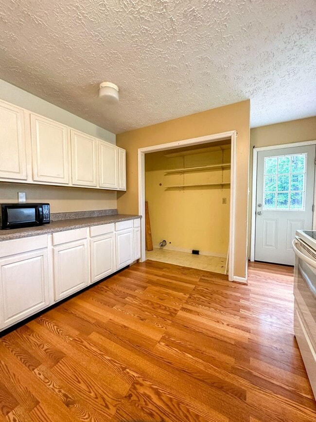 Building Photo - Fluvanna 3bedroom&1.5bath Rental