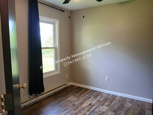 Building Photo - 2806 Mercer West Middlesex Rd