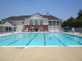 Building Photo - 2427 Clover Field Cir