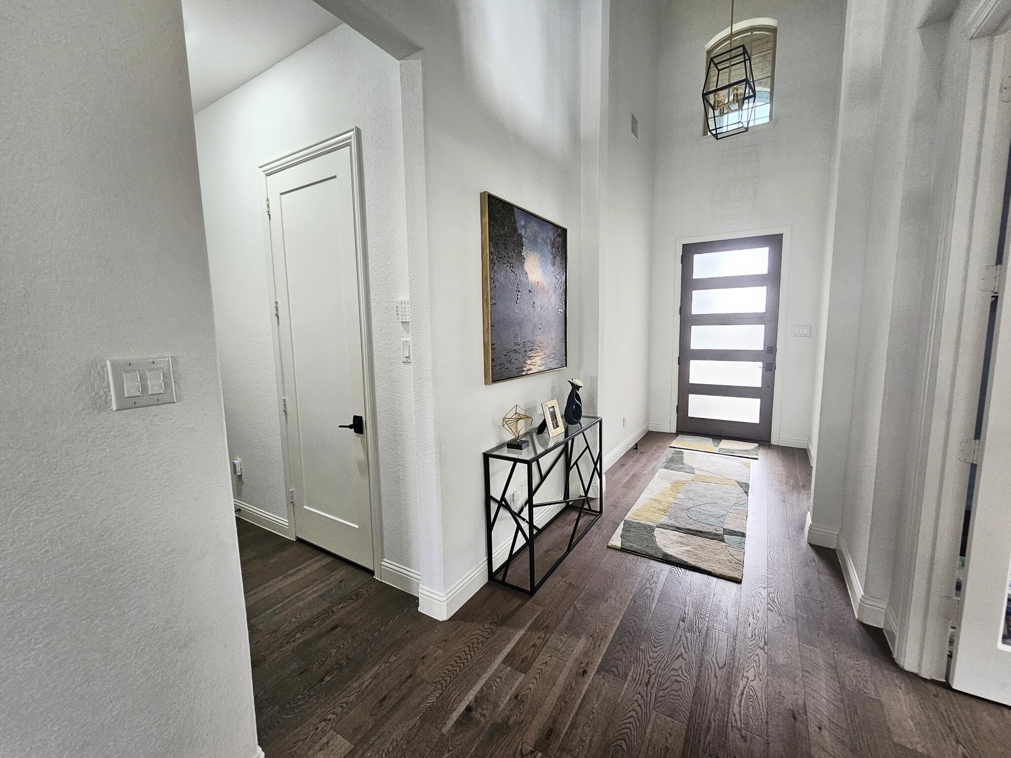 Main Entrance Hallway - 3004 Warrington