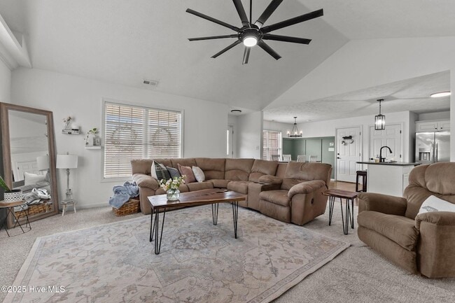 Building Photo - 8246 English Saddle Dr
